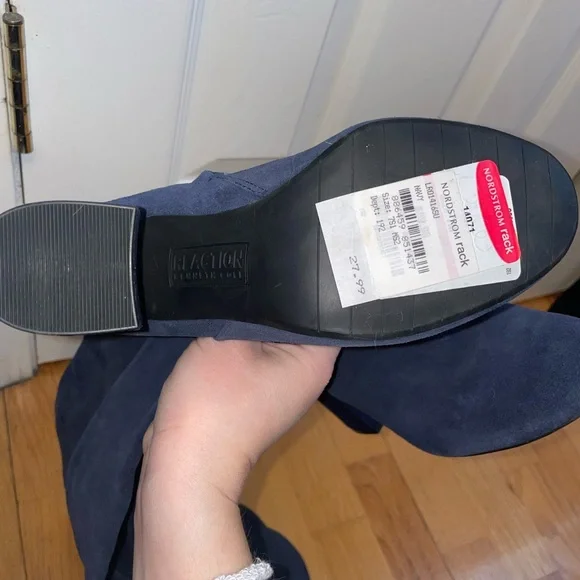 Kenneth Cole Reaction Knee High Boots - Picture 7 of 7